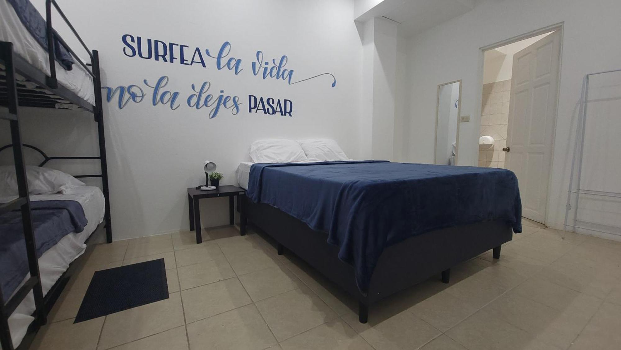Surfo House Hotel & Hostel Tamarindo Ngoại thất bức ảnh