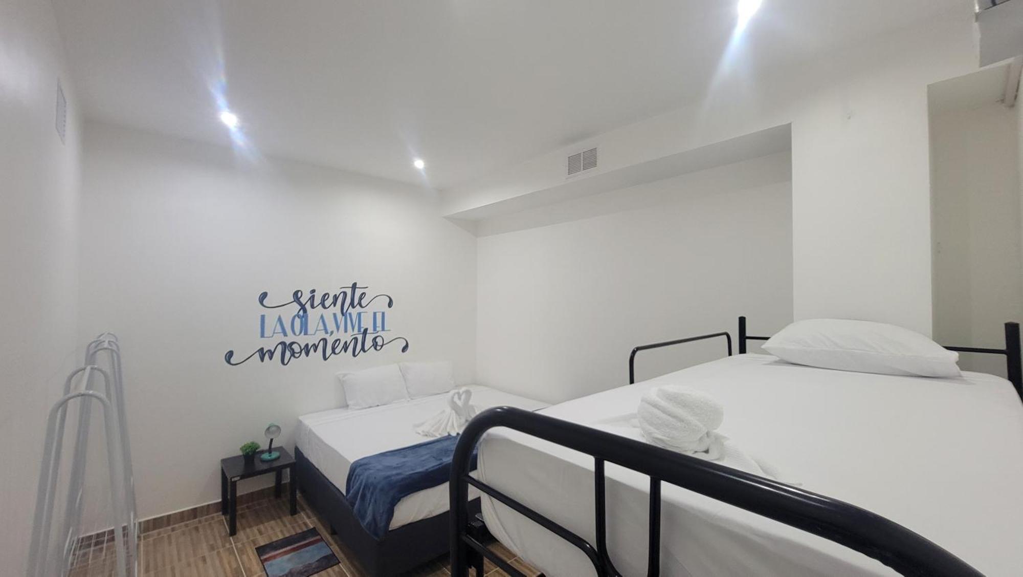 Surfo House Hotel & Hostel Tamarindo Ngoại thất bức ảnh